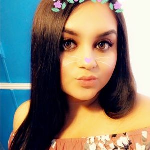 Meet your Posher, Paulina